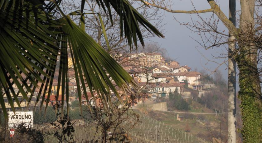Cascina Arcangelo Raffaele Verduno Dış mekan fotoğraf